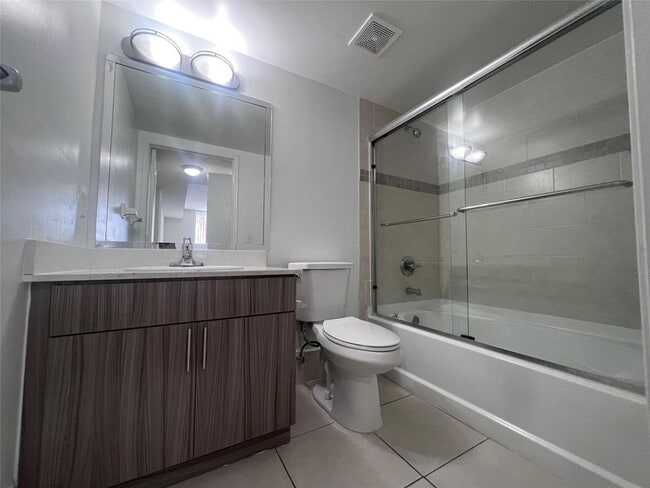 Photo - 18335 NW 68th Ave Unit 700-218