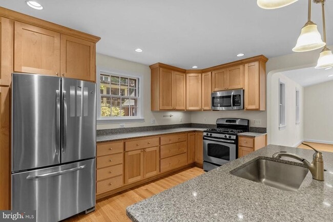 Photo - 5534 17th St N