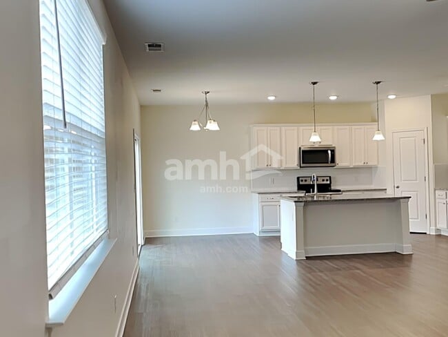 Photo - 4336 Longfellow Dr