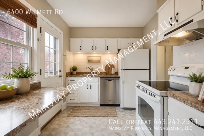 Photo - 6400 Wilmett Rd