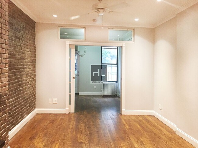 Photo - 2ND AVE. Unit 7