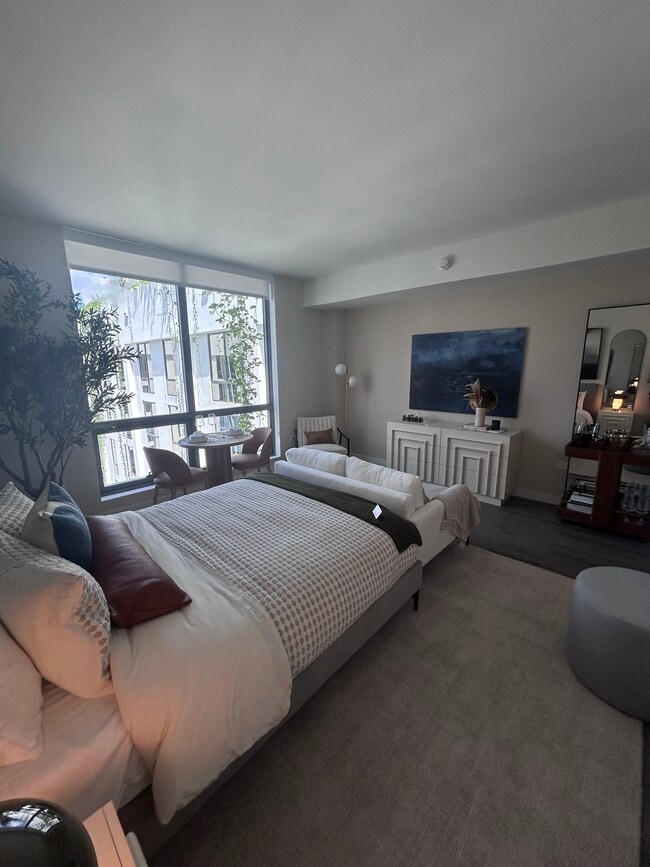 Photo - 1940 NW 2nd Ct Unit S1