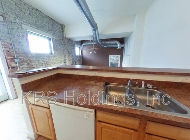 Photo - 301 Goshen St Unit 1A