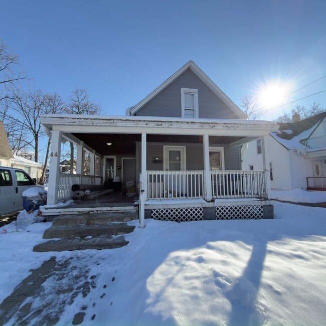 Photo - 44 Brown St SW Unit 44 Brown St SW - 2