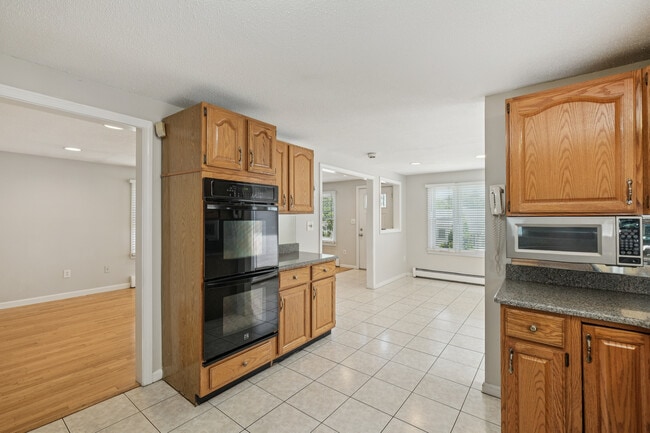 Photo - 35 Springvale Ave