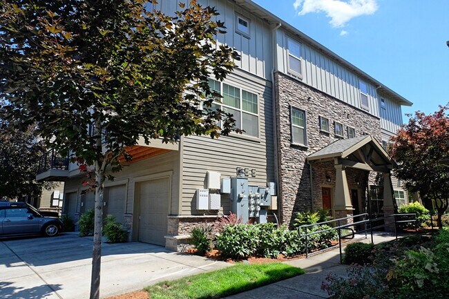 Photo - 618 NE Garswood Ln Unit 618