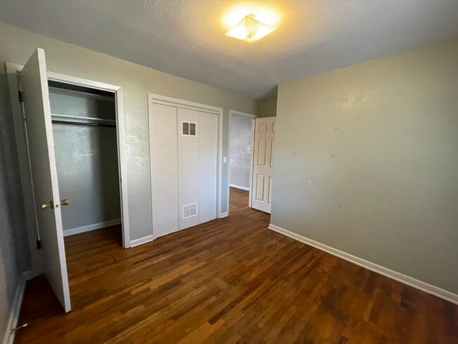 Photo - 414 E Madison St Apartamento Unidad 13