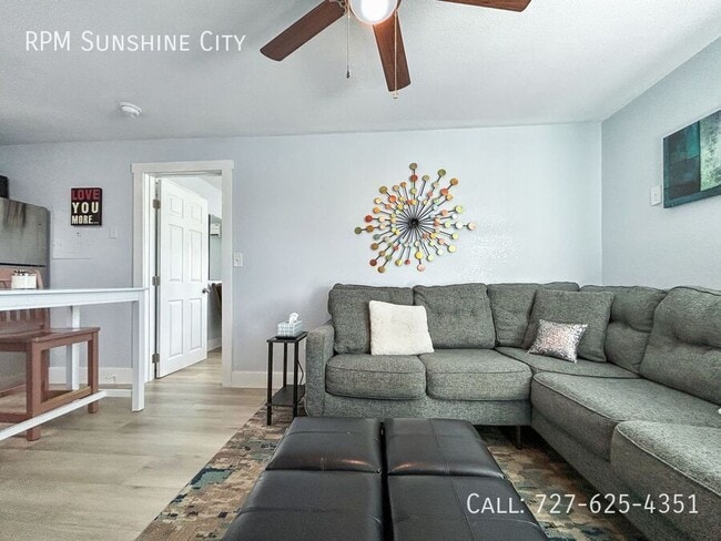 Photo - 13535 Boca Ciega Ave Unit 4