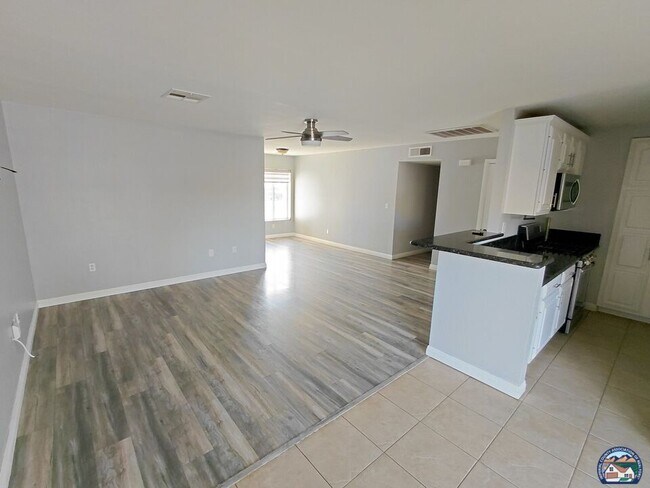 1190 Ocotillo Dr