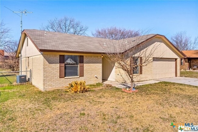 Photo - 1907 Moonlight Dr