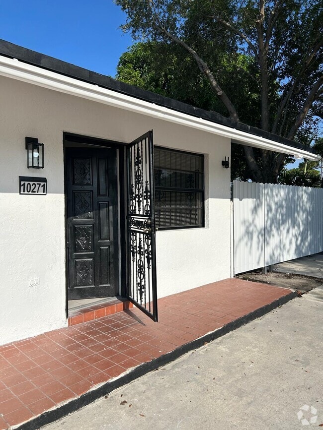 Building Photo - 10271 NW 25th Ave Rental