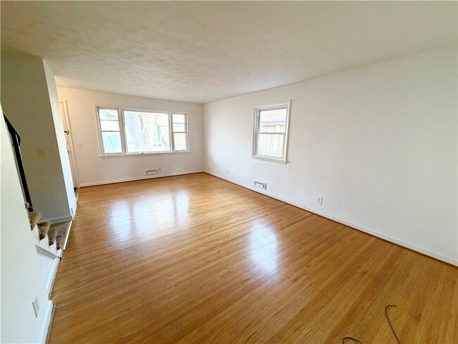 Photo - 214 Magnolia Ave