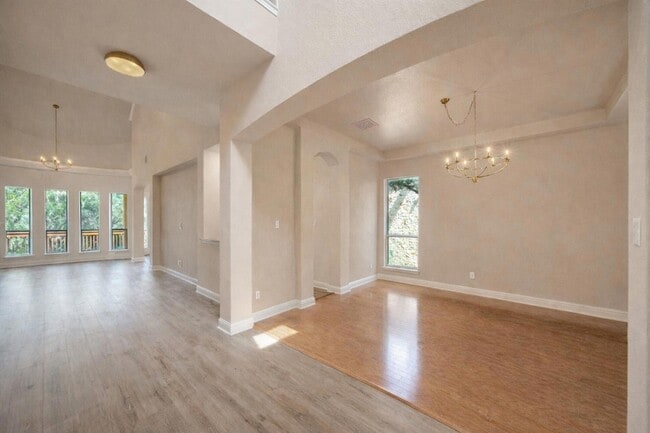 Photo - 3912 Coopers Hawk Cove