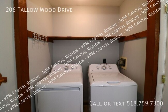 Photo - 206 Tallow Wood Dr