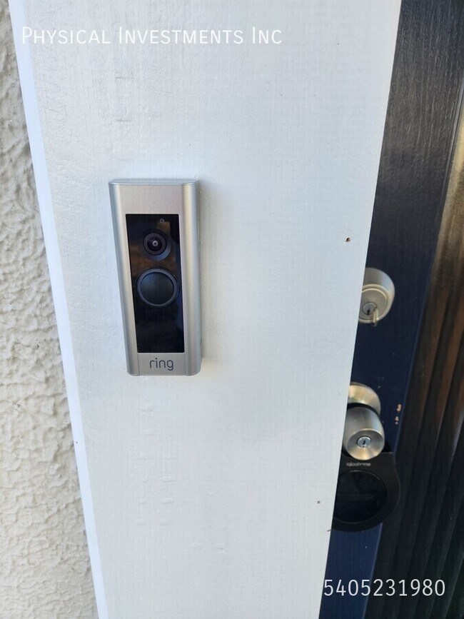 Photo - 412 Hanover Ave NW