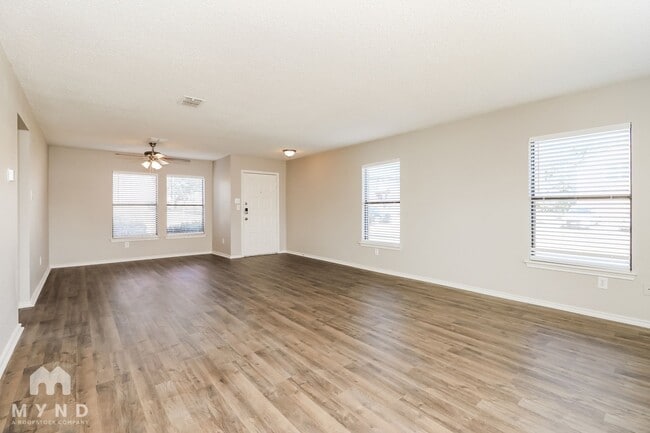 Photo - 1200 Nutting St