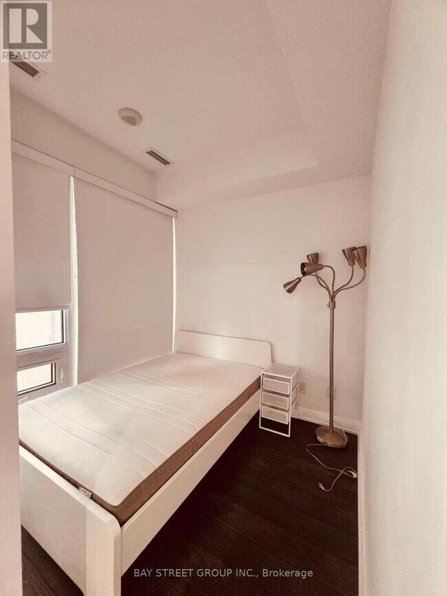 Photo - 42 Charles St E Unit 2103