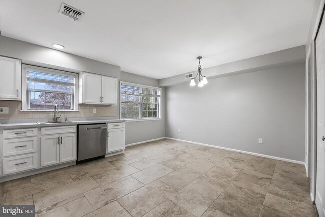 Photo - 6218 Lindbergh Blvd.