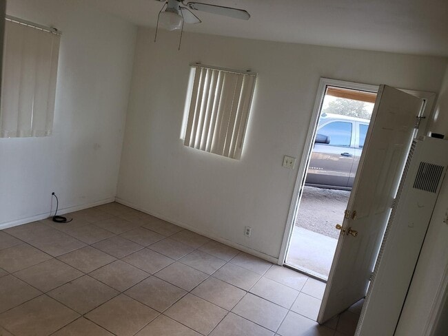 Photo - 10330 E Vernon Ave Unit C