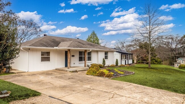 Photo - 2420 Durwood-