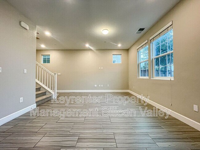 Photo - 24216 Nora Cir