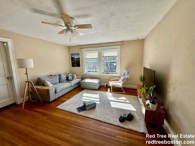 Photo - 4907 Washington St Unidad 3R