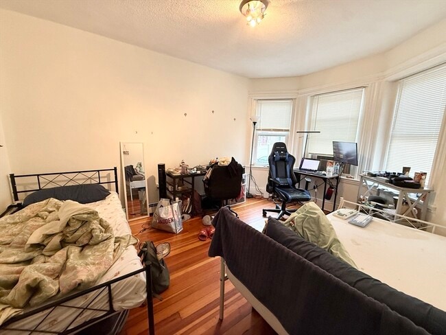 Photo - 8 Wave Ave Unidad 1