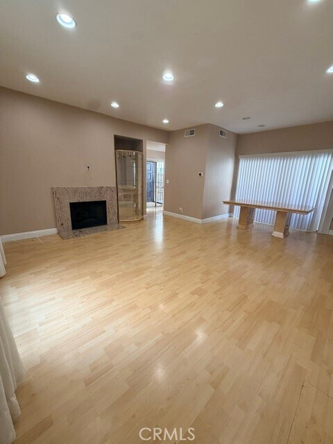Photo - 14239 Sherman Way Unit 10