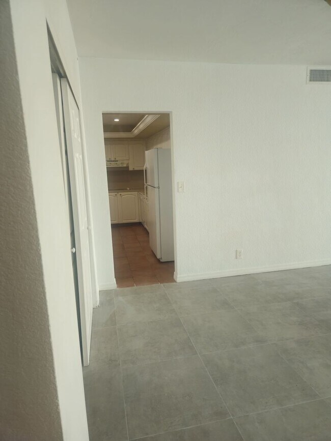 Photo - 3801 S Ocean Dr