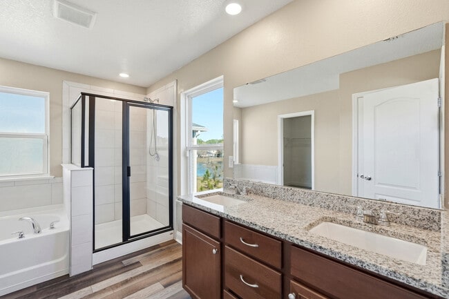 Photo - 216 Santorini Ct