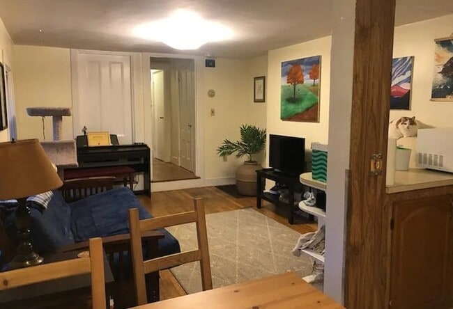 28A Cherry St Unit 2