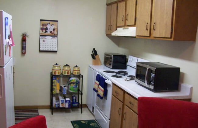 16th Place Kitchen