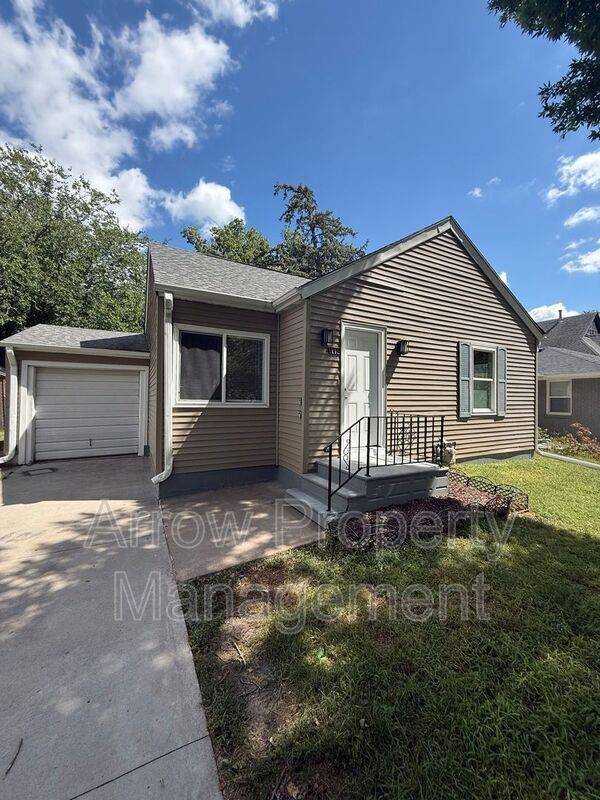 Building Photo - 4118 Touzalin Ave Rental