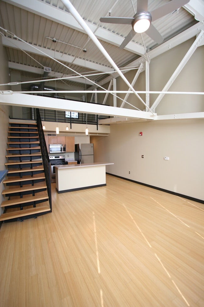 Photo - 300 Tijeras Ave NE Unit 402