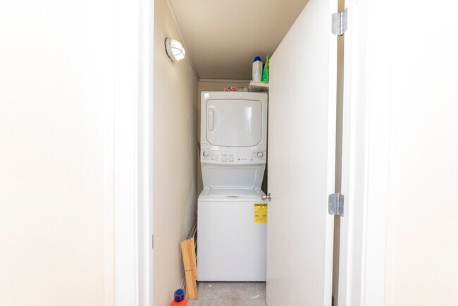 Photo - 500 S Clinton St Unidad 510