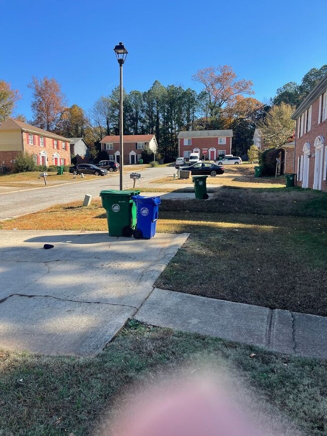 Photo - 5381-5383 Ridgemere Ct