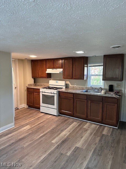 Photo - 3499 Dennis Ct Unidad 6