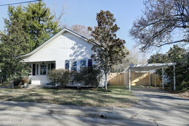 Photo - 519 Mudd Ave