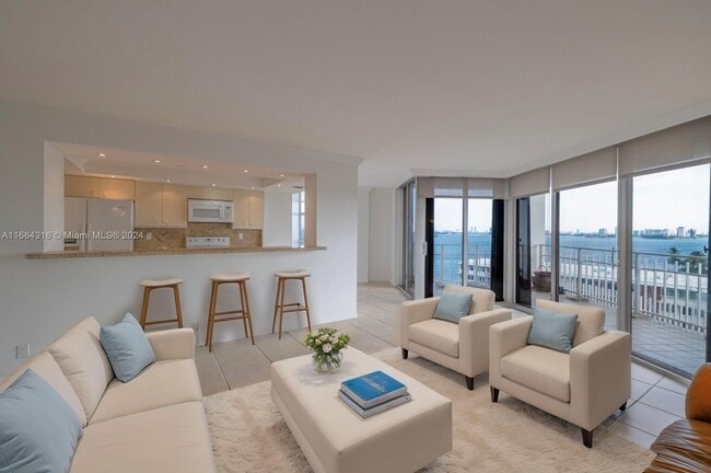 Building Photo - 4000 Towerside Ter Unit 908 Rental