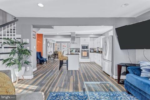 Photo - 4909 Fitch Pl NE