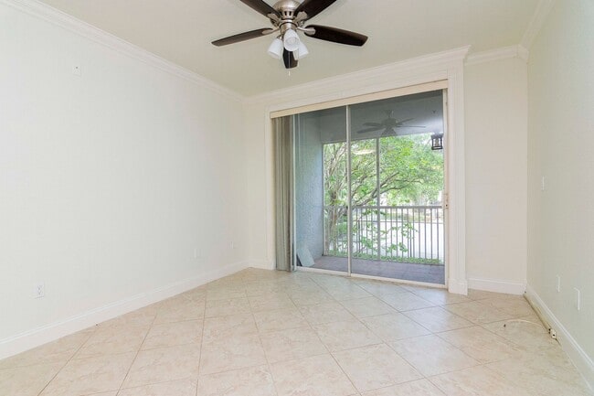 Photo - Remodeled and Upgraded -2nd Floor - 1 Bed 1 Bath Condo For Lease