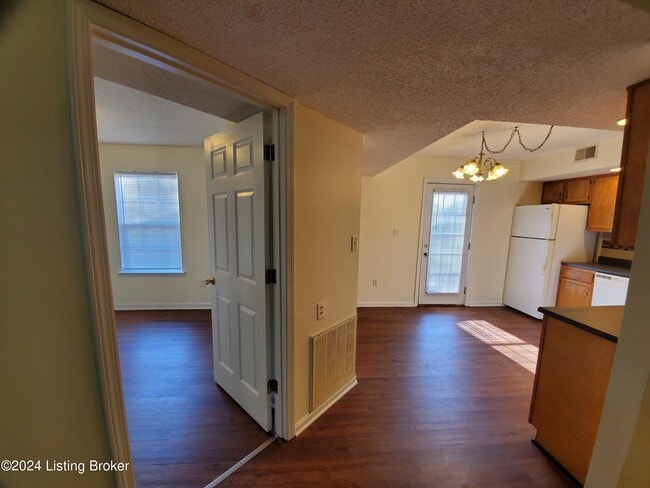 Photo - 6418 Venango Dr Unit 1