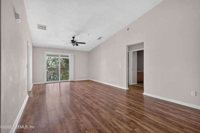 Photo - 7047 Deer Lodge Cir Unit 106