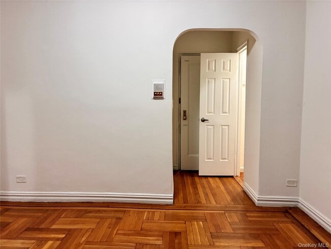 Photo - 2685 Creston Ave Unit 1B