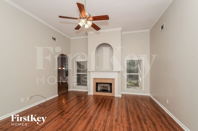 Photo - 8034 Mary Alice Way