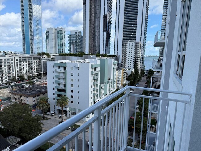 Photo - 2275 Biscayne Blvd Blvd Unit 1003