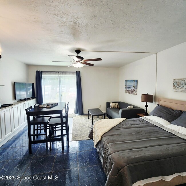 Photo - 221 Columbia Dr Unit 124