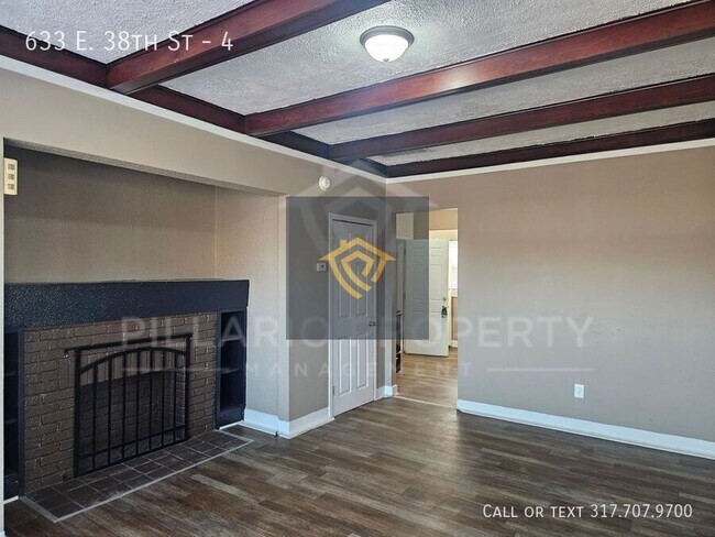 Photo - 633 E 38th St Unit 4