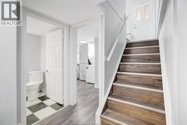 Photo - 2653 Alexis Rd