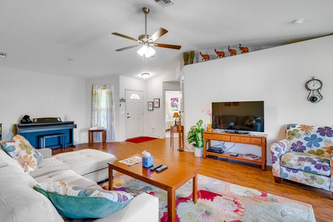 Photo - 15870 SW 16th Avenue Rd Unidad ID1385930P